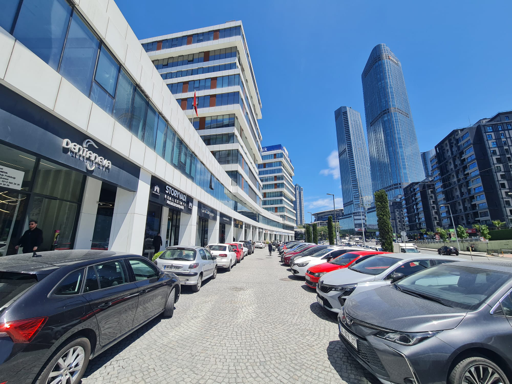 Vadistanbul Kiralık Dükkan 1000m2 Porta Vadi