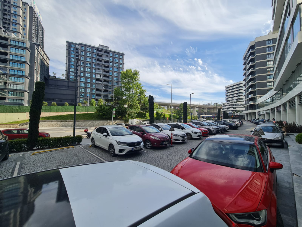 Vadistanbul Kiralık Dükkan 1000m2 Porta Vadi