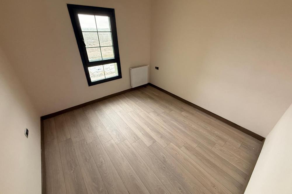 TOKİ KONUTLARINDA 2+1 ANKASTRELİ ARA KAT SİTE İÇİNDE KİRALIK