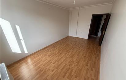 Ankara Gölbaşında Konum Avantajlı 3+1 Kiralık Daire