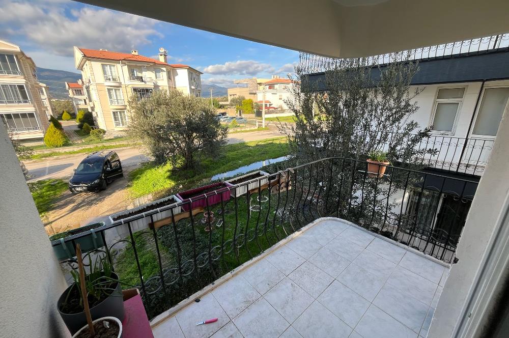 Akçay merkezde site içinde 2+1 daire