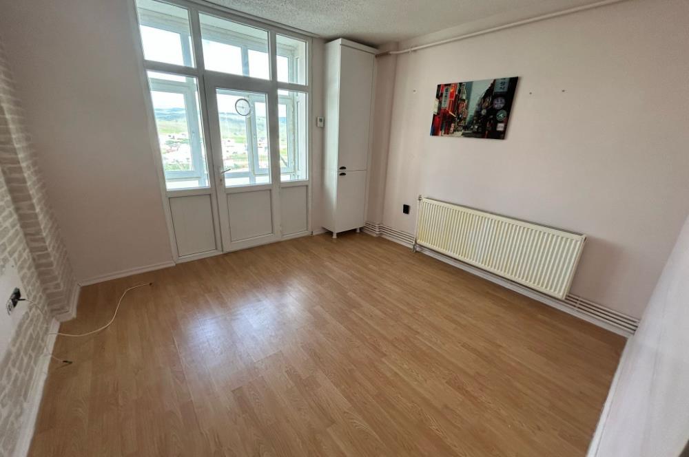 C21 BAL'DAN TOKİ YENİMAH.'DE 2.ETAP İÇİ YAPILI TEMİZ SATILIK 1+1