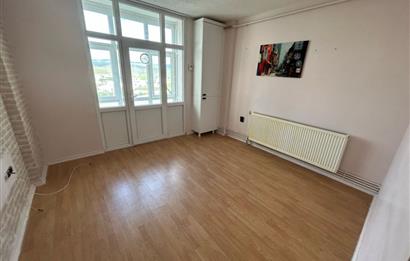 C21 BAL'DAN TOKİ YENİMAH.'DE 2.ETAP İÇİ YAPILI TEMİZ SATILIK 1+1