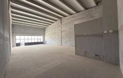 TOKİ AKSARAY SANAYİ SİTESİNDE ASMA KATA UYGUN KÖŞE 200M2 DÜKKAN