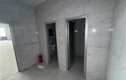 TOKİ AKSARAY SANAYİ SİTESİNDE ASMA KATA UYGUN KÖŞE 200M2 DÜKKAN