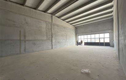 TOKİ AKSARAY SANAYİ SİTESİNDE ASMA KATA UYGUN KÖŞE 200M2 DÜKKAN