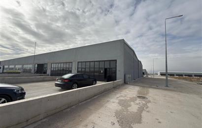 TOKİ AKSARAY SANAYİ SİTESİNDE ASMA KATA UYGUN KÖŞE 200M2 DÜKKAN