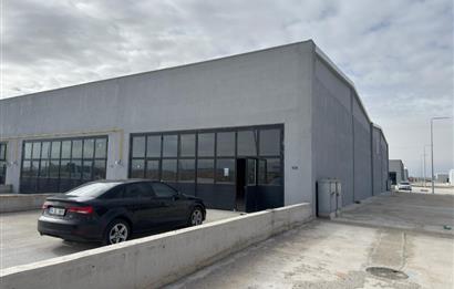 TOKİ AKSARAY SANAYİ SİTESİNDE ASMA KATA UYGUN KÖŞE 200M2 DÜKKAN