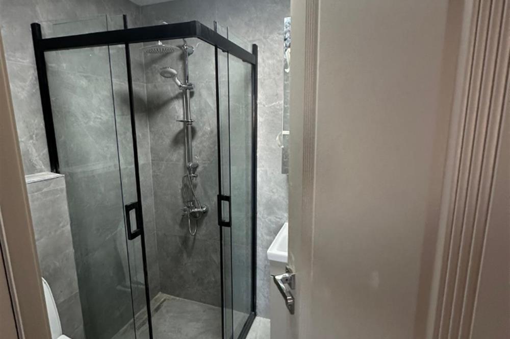 SİTE İÇERİSİNDE 1+1 KİRALIK KATTA DAİRE