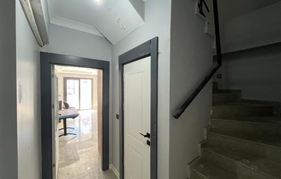 EDREMİT GAZİİLYAS MAHALLESİDE GENİŞ TERSALI 3+1 DUBLEKS