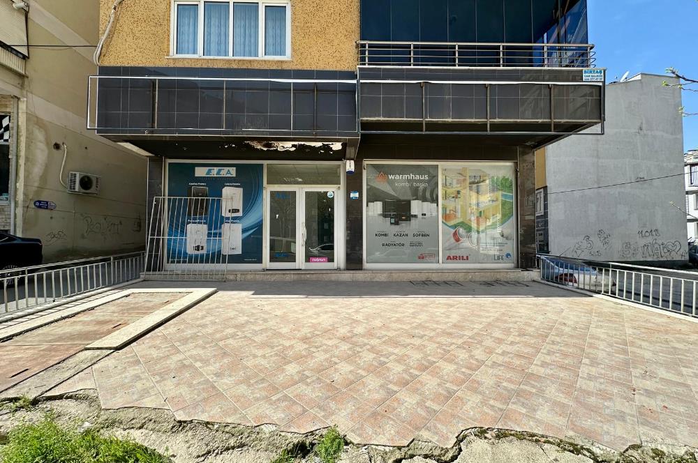 Lozan Caddesi'nde Cadde Üstü Satılık 250,00 m² Depolu İş Yeri..