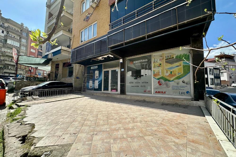 Lozan Caddesi'nde Cadde Üstü Satılık 250,00 m² Depolu İş Yeri..