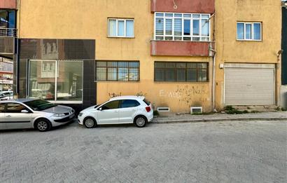 Lozan Caddesi'nde Cadde Üstü Satılık 250,00 m² Depolu İş Yeri..