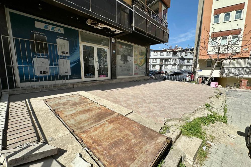 Lozan Caddesi'nde Cadde Üstü Satılık 250,00 m² Depolu İş Yeri..
