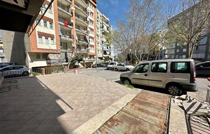 Lozan Caddesi'nde Cadde Üstü Satılık 250,00 m² Depolu İş Yeri..