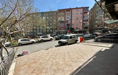 Lozan Caddesi'nde Cadde Üstü Satılık 250,00 m² Depolu İş Yeri..