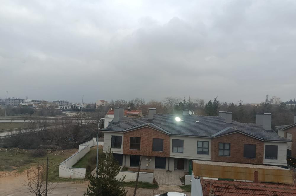 CENTURY 21 VİZYON'DAN BATIKENT'TE MANZARALI 2+0 KİRALIK DAİRE