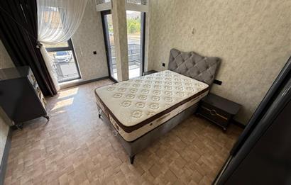 GÖLBAŞI HACILARDA 18 AİLE KONSEPTLİ TRİPLEKS 7+1 MOGAN MANZARALI