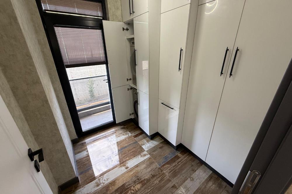 GÖLBAŞI HACILARDA 18 AİLE KONSEPTLİ TRİPLEKS 7+1 MOGAN MANZARALI