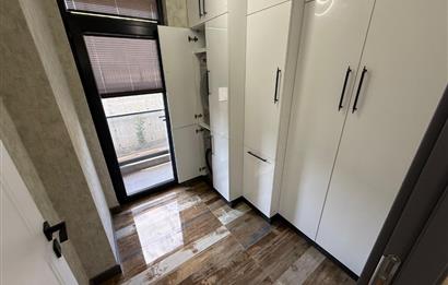 GÖLBAŞI HACILARDA 18 AİLE KONSEPTLİ TRİPLEKS 7+1 MOGAN MANZARALI