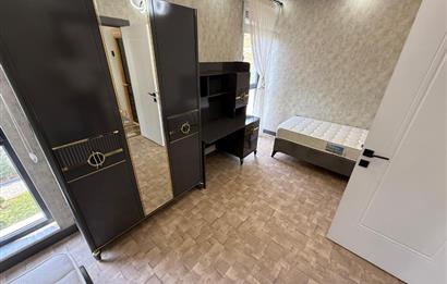 GÖLBAŞI HACILARDA 18 AİLE KONSEPTLİ TRİPLEKS 7+1 MOGAN MANZARALI