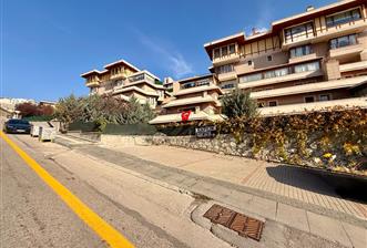 341 ETAP TERAS EVLERDE 3+1 GENİŞ KULLANIMLI BOŞ 250M2 BAHÇELİ - 1 - 32392