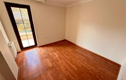 341 ETAP TERAS EVLERDE 3+1 GENİŞ KULLANIMLI BOŞ 250M2 BAHÇELİ