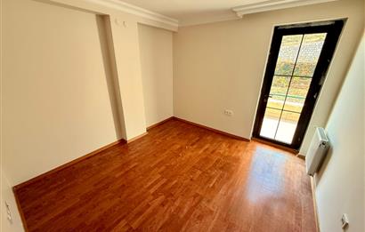 341 ETAP TERAS EVLERDE 3+1 GENİŞ KULLANIMLI BOŞ 250M2 BAHÇELİ