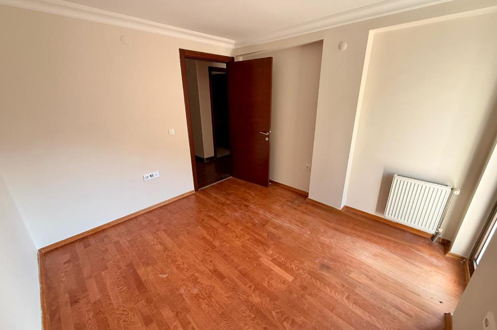 341 ETAP TERAS EVLERDE 3+1 GENİŞ KULLANIMLI BOŞ 250M2 BAHÇELİ