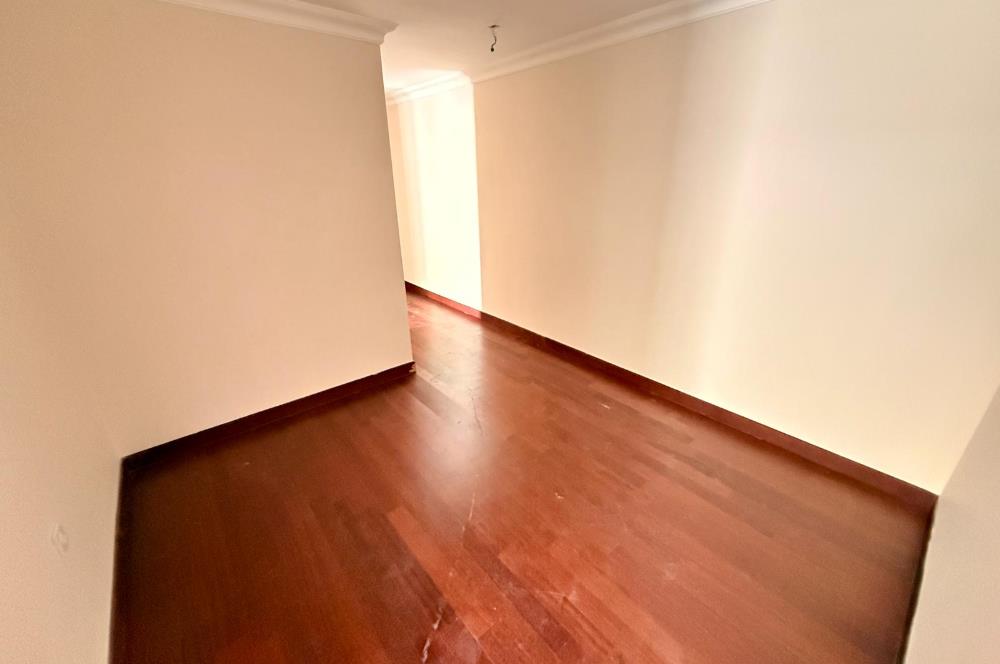 341 ETAP TERAS EVLERDE 3+1 GENİŞ KULLANIMLI BOŞ 250M2 BAHÇELİ