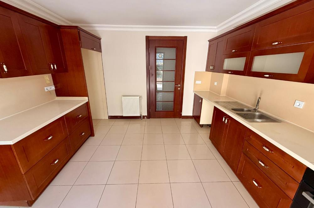 341 ETAP TERAS EVLERDE 3+1 GENİŞ KULLANIMLI BOŞ 250M2 BAHÇELİ