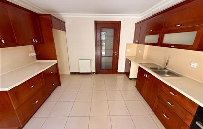 341 ETAP TERAS EVLERDE 3+1 GENİŞ KULLANIMLI BOŞ 250M2 BAHÇELİ