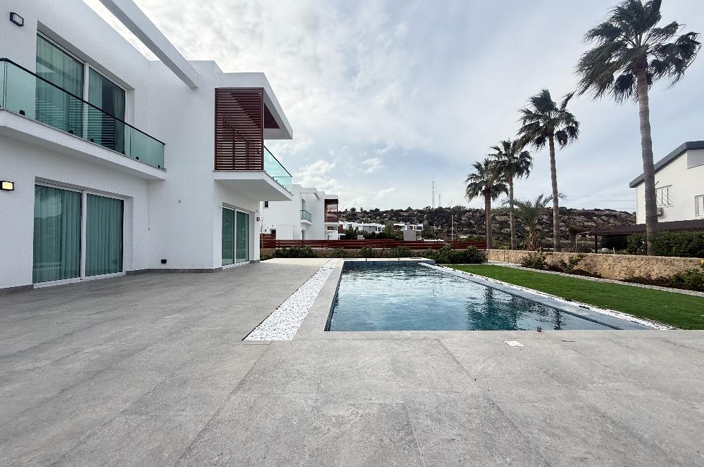 KKTC ESENTEPE ÇATALKÖY ALAGADİ SIFIR FUL EŞYALI HAVUZLU VİLLA