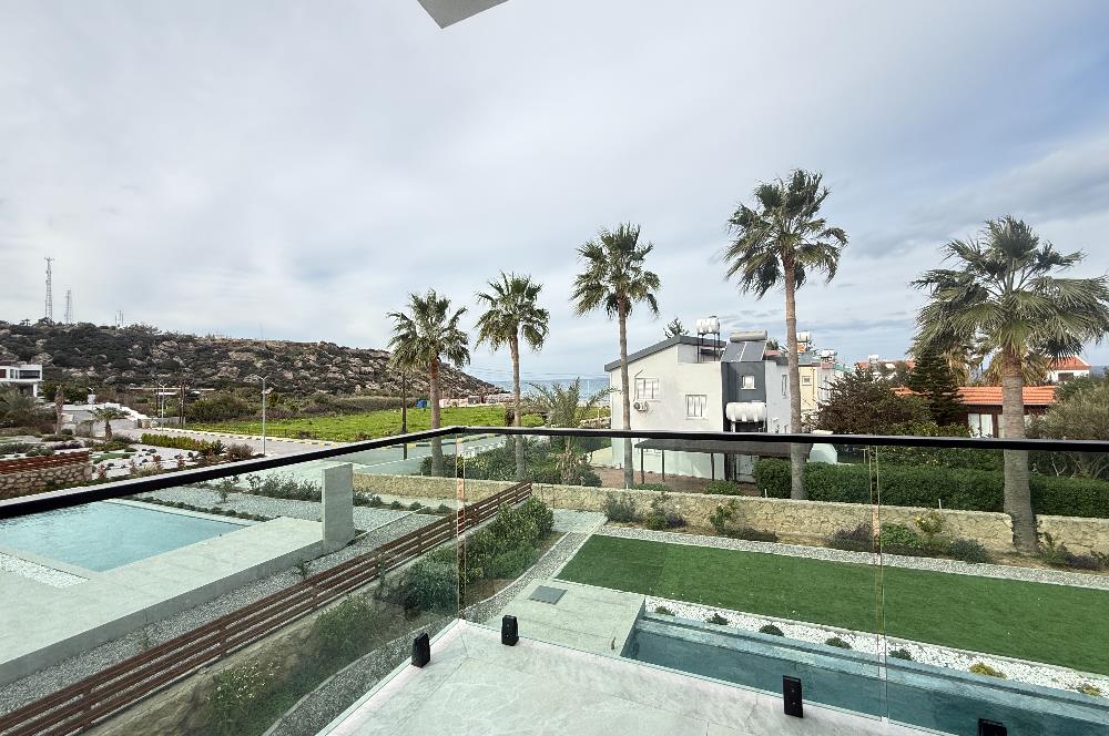 KKTC ESENTEPE ÇATALKÖY ALAGADİ SIFIR FUL EŞYALI HAVUZLU VİLLA