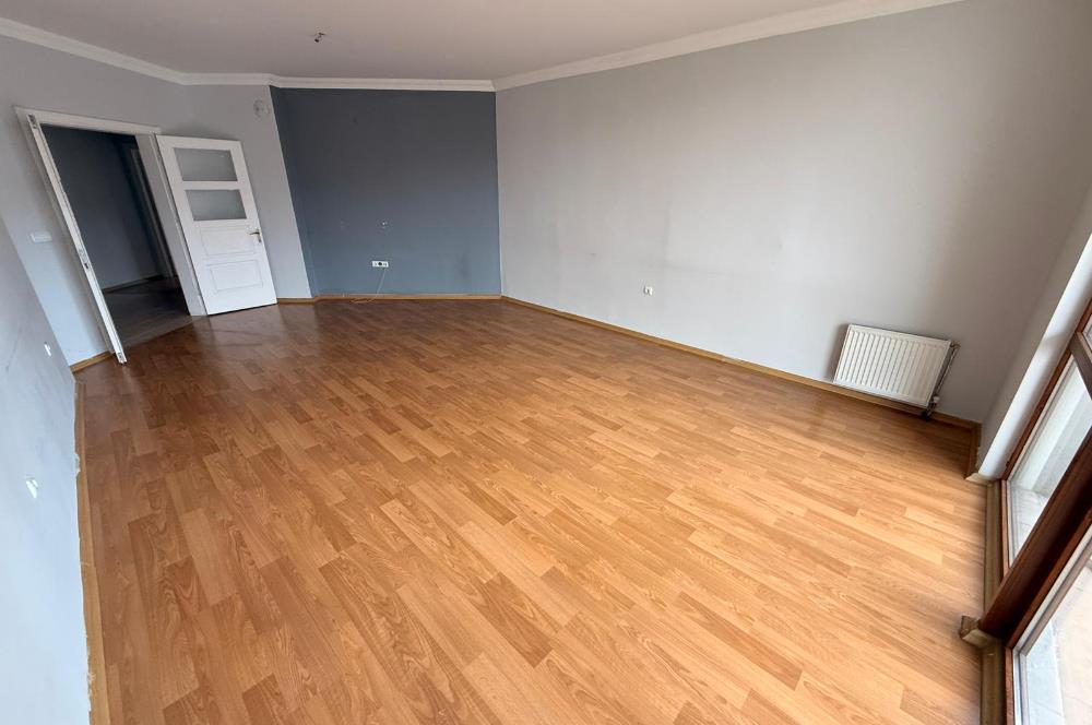 KUZEY ANKARA 11. ETAPTA 4+1 GENİŞ METRAJLI GÜNEY BATI CEPHE