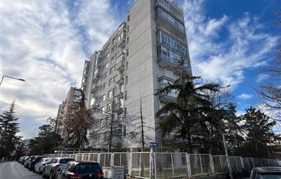 ANKARA,ÇANKAYA İŞ BANKASI BLOKLARINDA 3+1 KİRALIK DAİRE