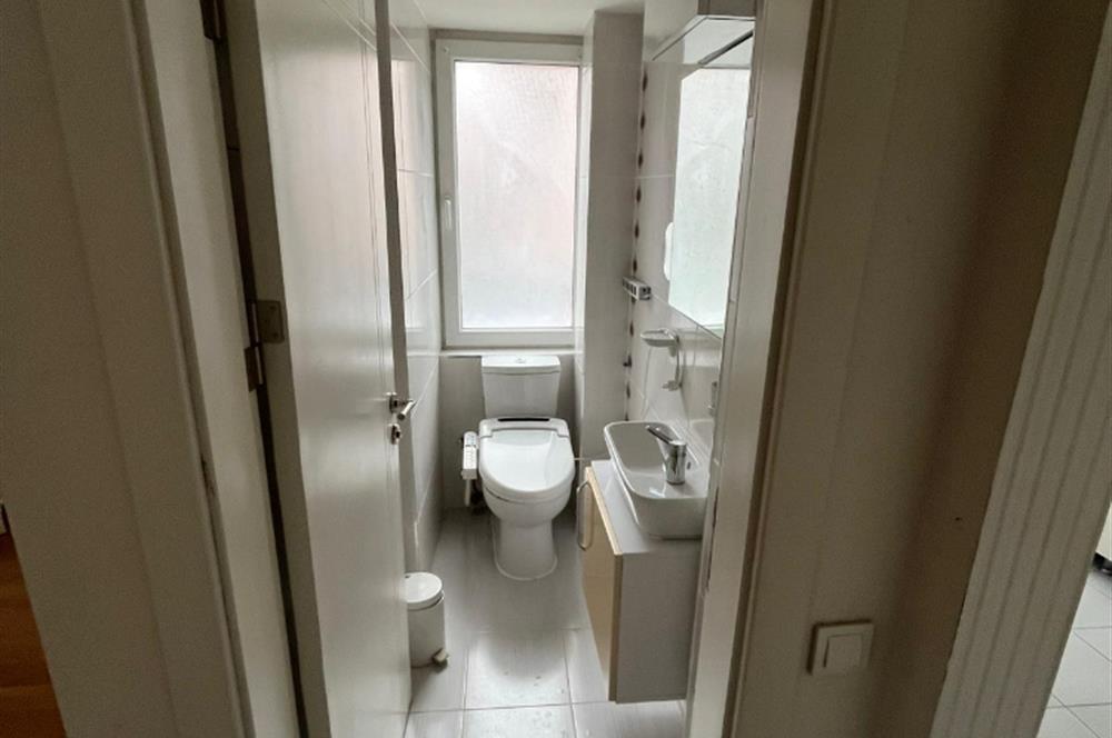 ANKARA,ÇANKAYA İŞ BANKASI BLOKLARINDA 3+1 KİRALIK DAİRE