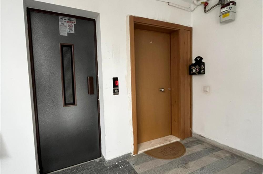 ANKARA,ÇANKAYA İŞ BANKASI BLOKLARINDA 3+1 KİRALIK DAİRE