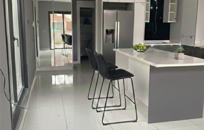 BUNU HERGÜN GÖREMEZSİNİZ! YAŞAMKENTTE SIFIR HAVUZLU LOFT VİLLA