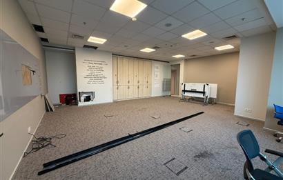 Maslak Kiralık Ofis 500m2 Polaris Plaza