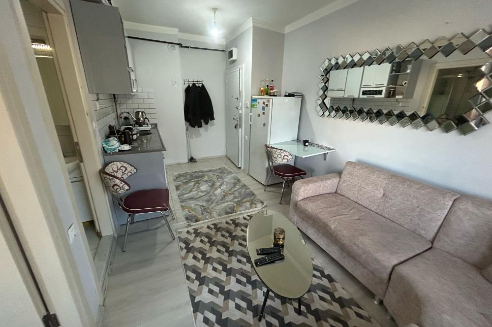 C21 BAL'DAN GOP'DA EŞYALI-ASANSÖRLÜ 1+1 SATILIK DAİRE