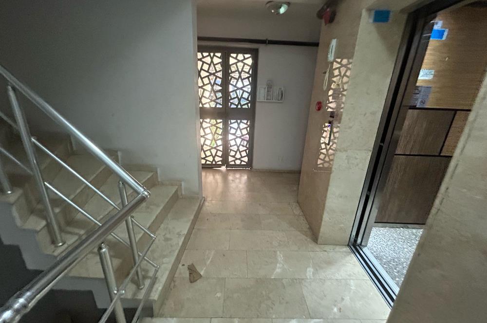 C21 BAL'DAN GOP'DA EŞYALI-ASANSÖRLÜ 1+1 SATILIK DAİRE