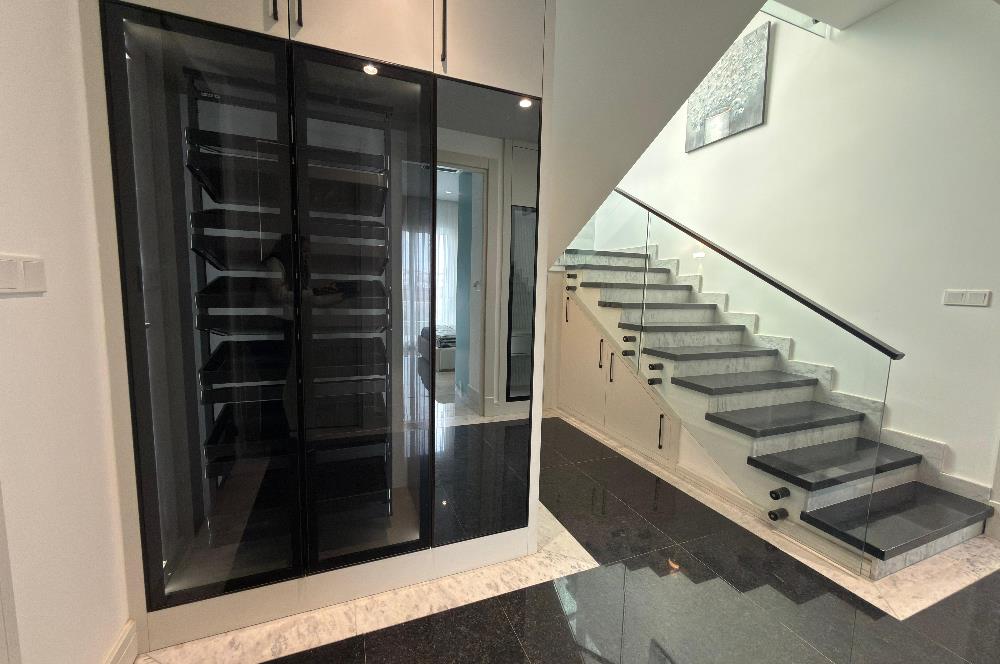 KKTC ESENTEPE ÇATALKÖY ALAGADİ SIFIR FUL EŞYALI HAVUZLU VİLLA