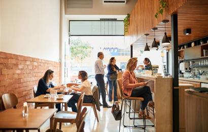 GÜVENPARK YAKINI, YOĞUN KAFE BÖLGESİNDE BAHÇELİ DEVREN SATILIK