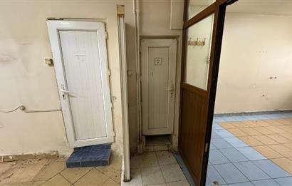 KURTULUŞ TÜRKBEYİ SOKAKTA GENİŞ KİRALIK DÜKKAN