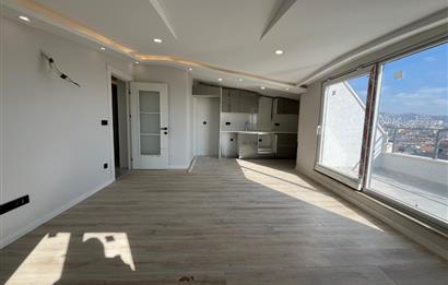 ALTINTEPENİN MERKEZİNDE DENİZ VE ADALAR MANZARALI 5+2 DUBLEKS