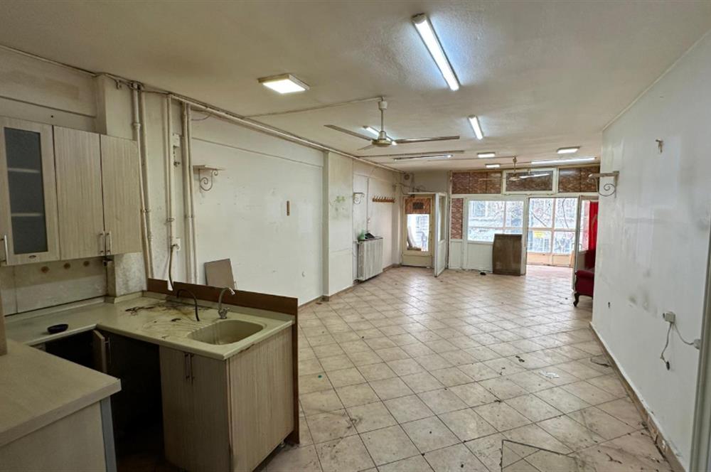 KURTULUŞ TÜRKBEYİ SOKAKTA GENİŞ KİRALIK DÜKKAN