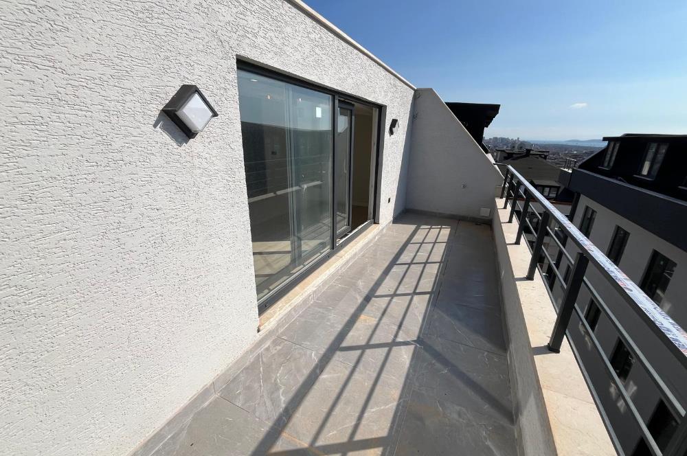 BOSTANCI GÖSTERİ MERKEZİNE YAKIN ALTINTEPEDE LÜKS 3+1 DUBLEKS