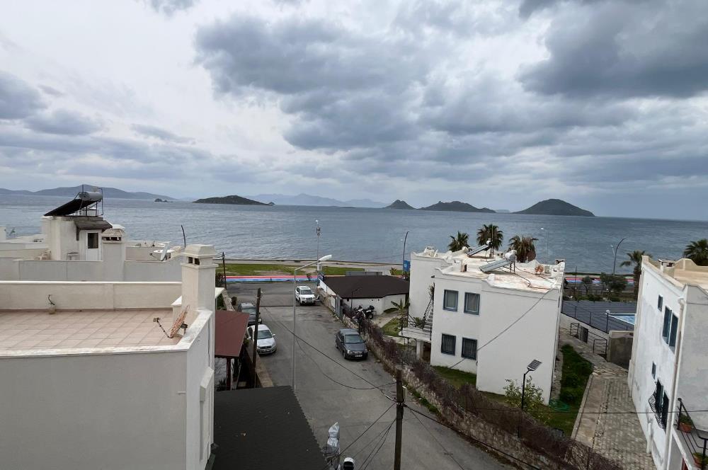 Bodrum Turgutreis'de Denize Sıfır Havuzlu Sitede Kiralık 2+1 Dubleks Daire