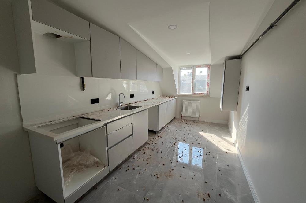 BOSTANCI GÖSTERİ MERKEZİNE YAKIN ALTINTEPEDE LÜKS 3+1 DUBLEKS